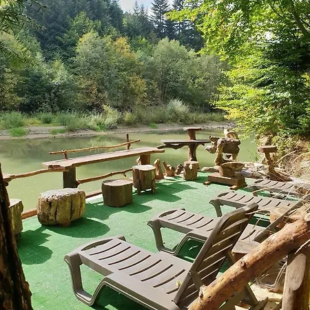 зарінок карпат 펜션 미쿨리친